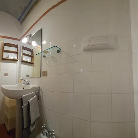 Monolocale In Palazzo D'epoca