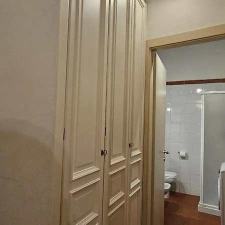 Monolocale In Palazzo D'epoca Апартаменты