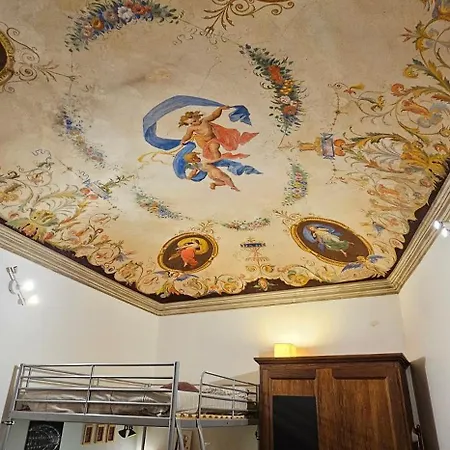 Monolocale In Palazzo D'epoca