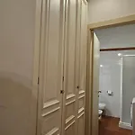 Monolocale In Palazzo D'epoca Lägenhet