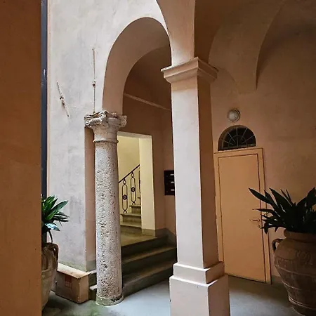 Monolocale In Palazzo D'epoca