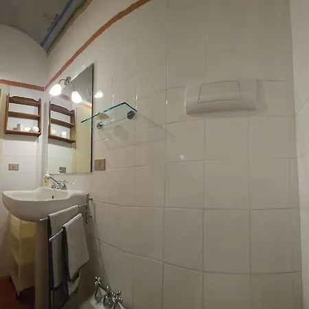 Monolocale In Palazzo D'epoca 佩鲁贾
