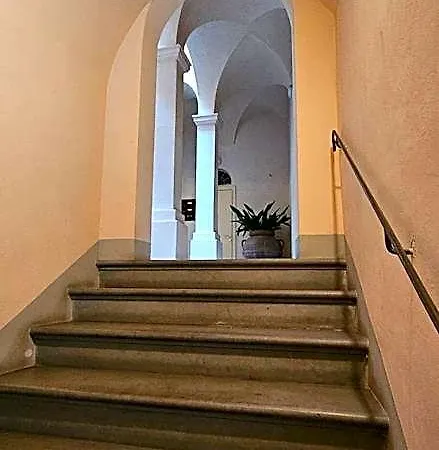 Appartement Monolocale In Palazzo D'epoca *