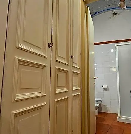 Monolocale In Palazzo D'epoca