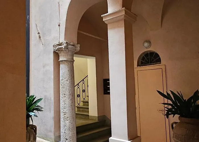 Monolocale In Palazzo D'epoca